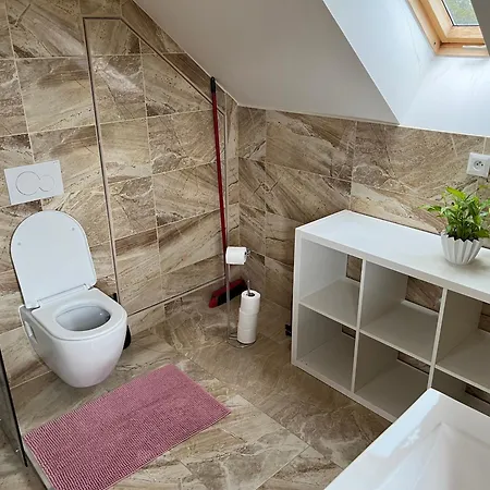 V Ceskem Stredohori Apartament *